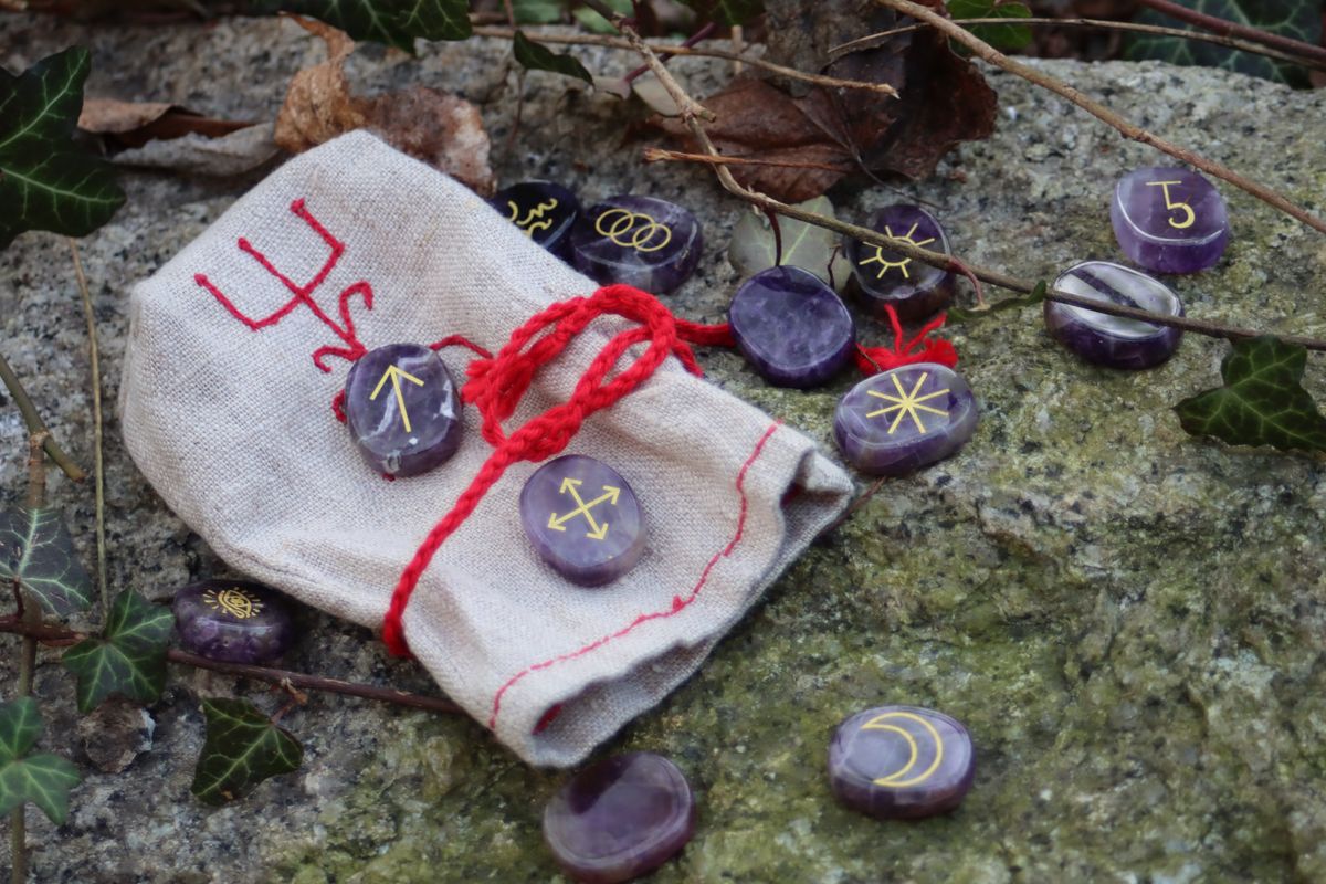 Witch,Runes,,Esotericism,,Mysticism,,Fortune,Telling,With,Runes