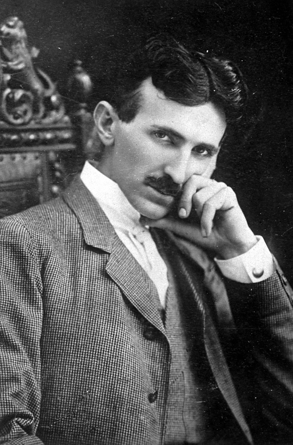 NIKOLA TESLA