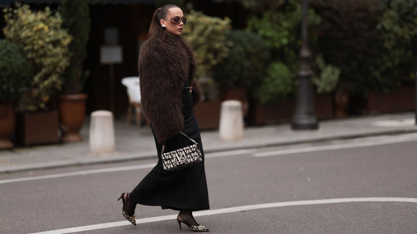 Street Style - Paris Fashion Week - Womenswear Spring/Summer 2025 - Day Eight