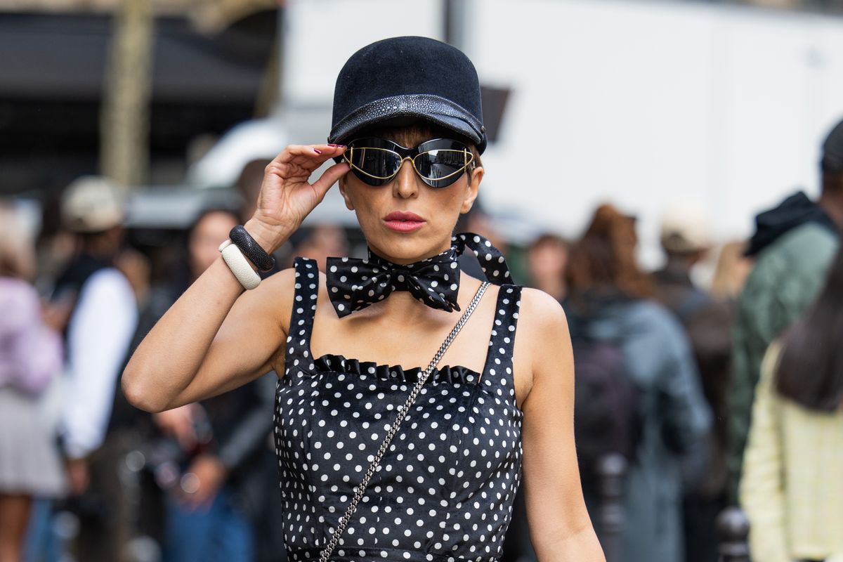 Street Style - Paris Fashion Week - Womenswear Spring/Summer 2025 - Day Five