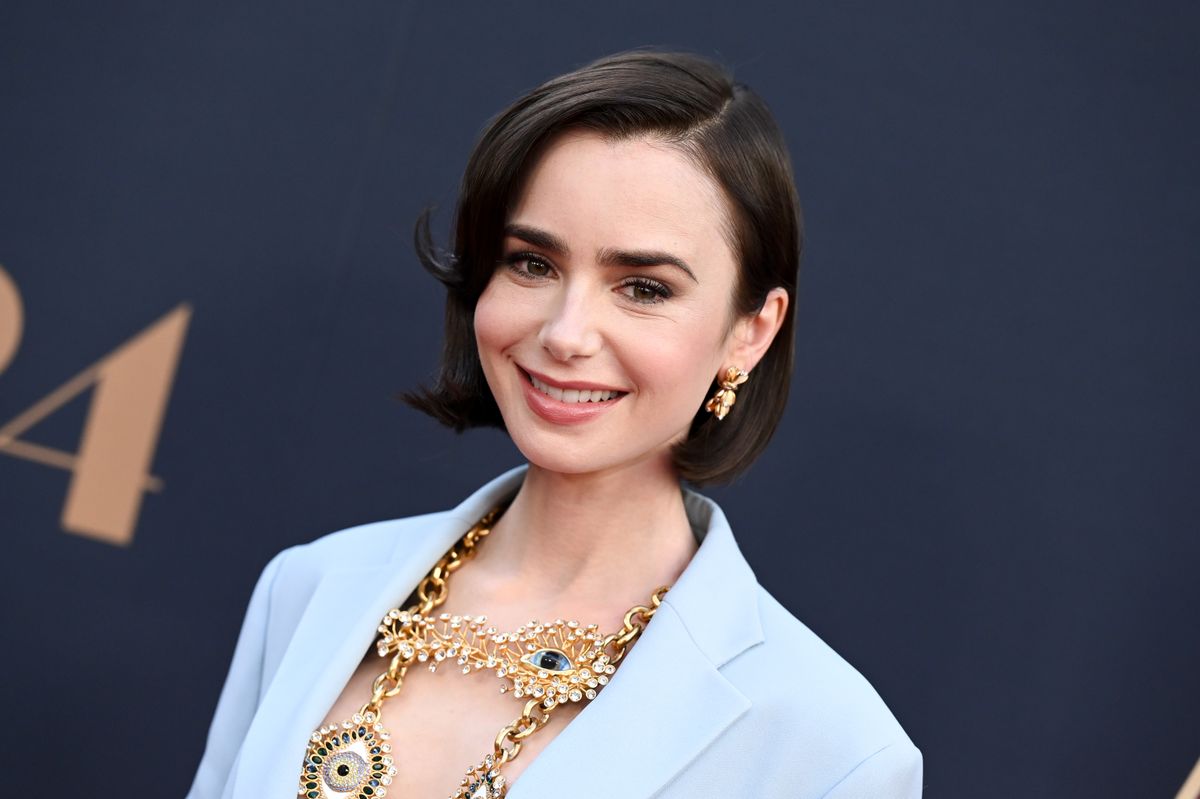 Lily Collins kap hideget-meleget