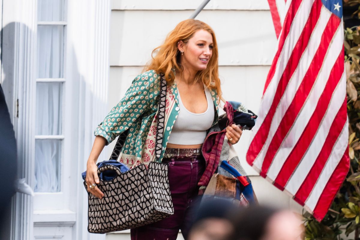 Blake Lively ruhái a filmben nagyon drágák voltak