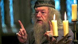 Már megvan, ki alakítja Dumbledore professzort az új Harry Potter-sorozatban: a rajongók nem örülnek