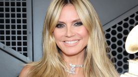 Vadítóan néz ki az 51 éves Heidi Klum - Dögös szerelésben mutatta meg alakját