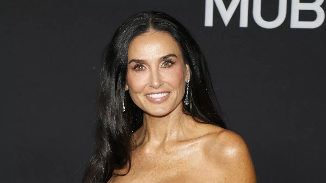 Golden Globe, Demi Moore, meztelenruha