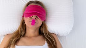 A tudomány válaszol: a szájtapasz lenne a nyugodt alvás titka?