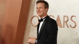 Hatalmasat káromkodott Edward Norton az Oscar-gálán - Videó