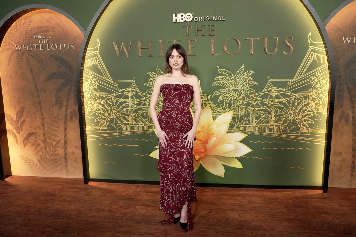 LOS ANGELES, CALIFORNIA - FEBRUARY 10: Aimee Lou Wood attends the world premiere of "The White Lotus" Season 3 at Paramount Studios on February 10, 2025 in Los Angeles, California. (Photo by Jeff Kravitz/FilmMagic for HBO)