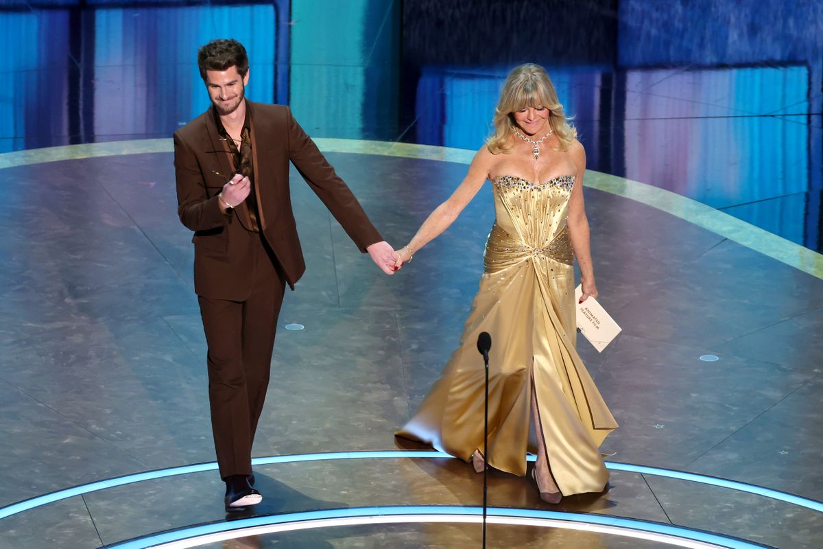 Andrew Garfield és Goldie Hawn