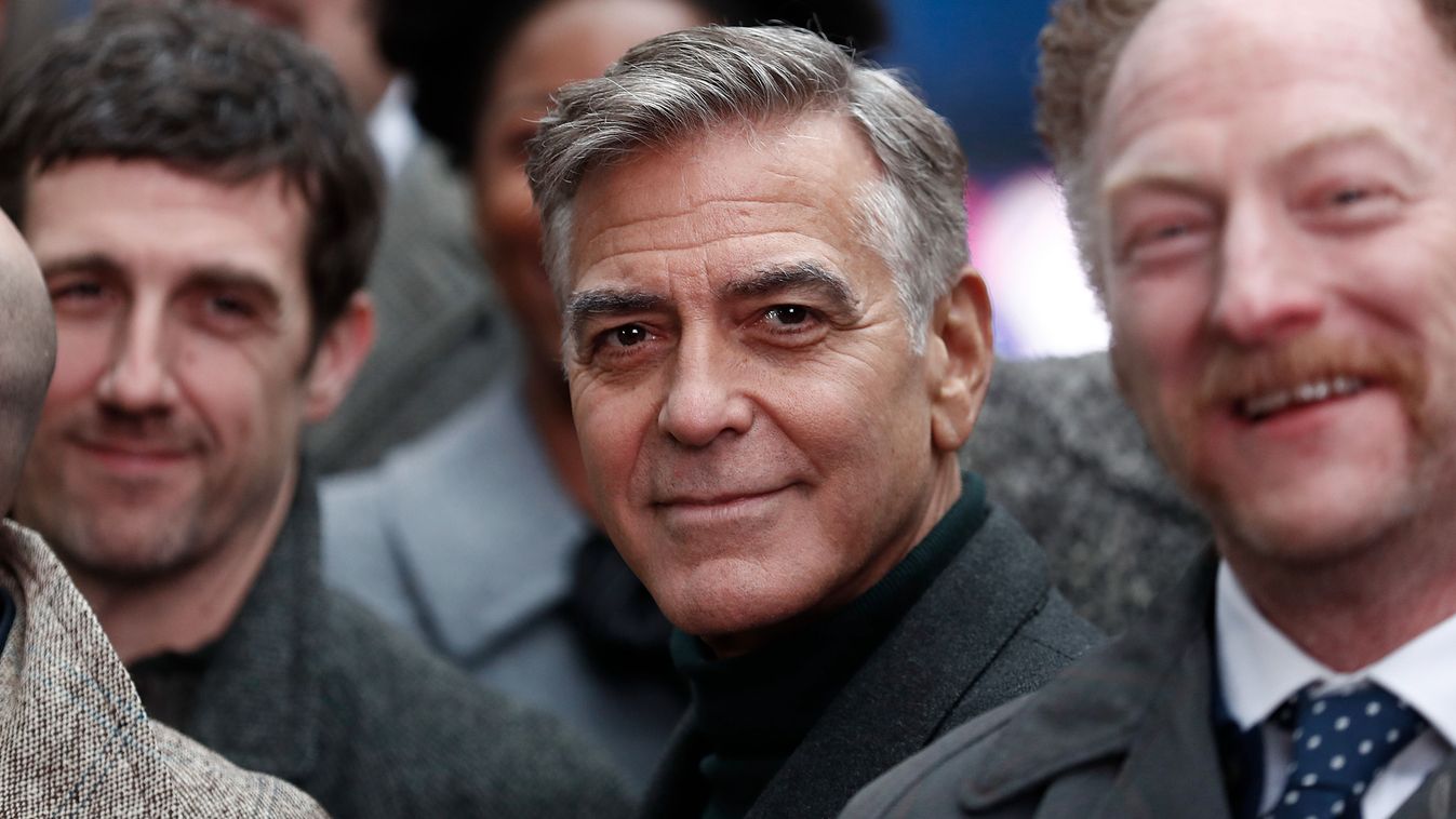 George Clooney, arcfiatalítás, plasztika