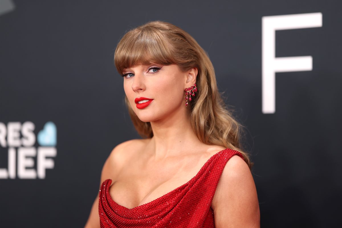 LOS ANGELES, CALIFORNIA - FEBRUARY 02: Taylor Swift attends the 67th Annual GRAMMY Awards on February 02, 2025 in Los Angeles, California.  (Photo by Matt Winkelmeyer/Getty Images for The Recording Academy)