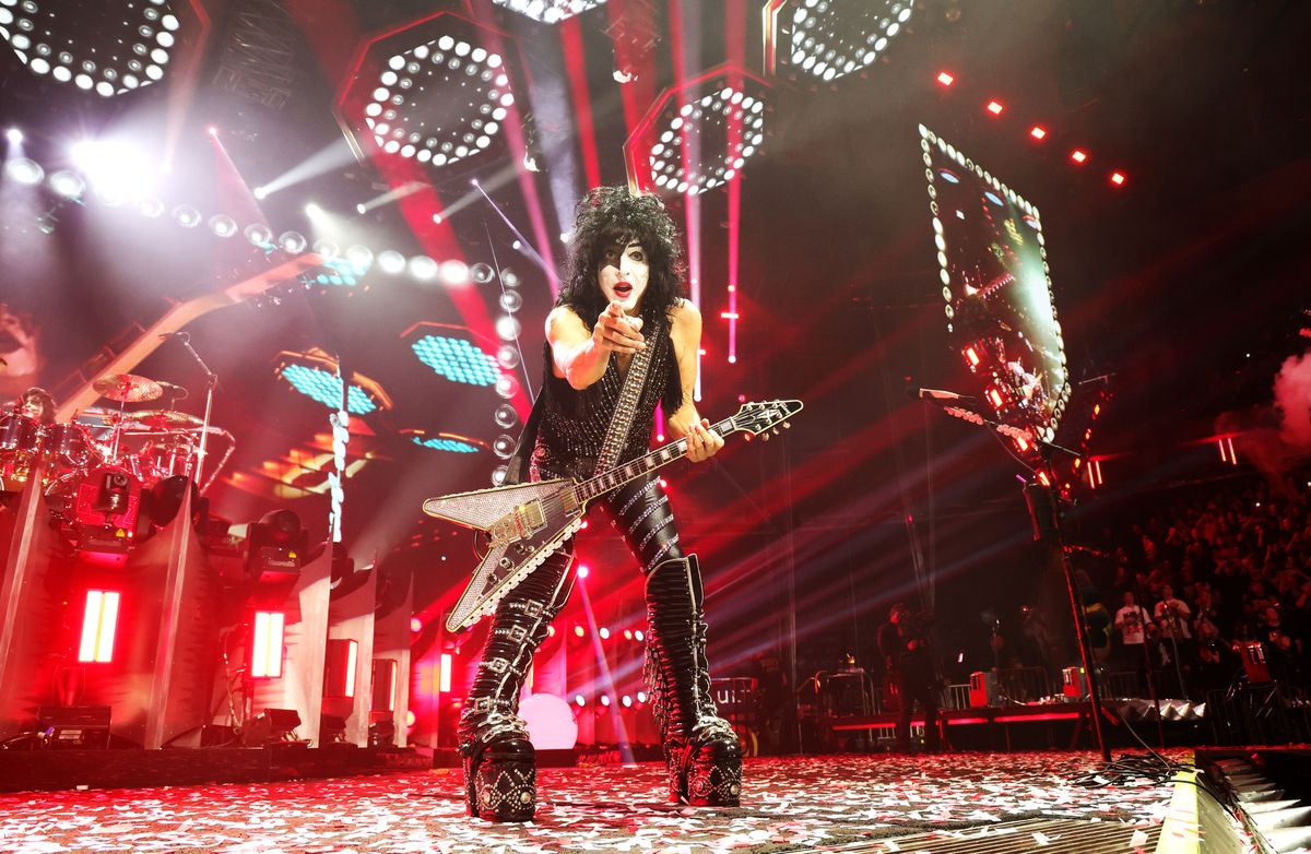 Kiss, Paul Stanley