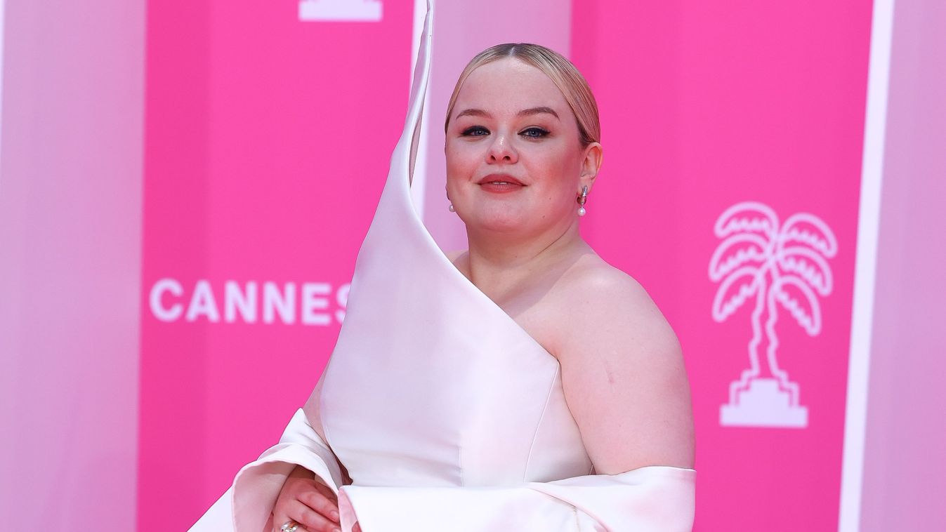 világsztár, Nicola Coughlan, plus size