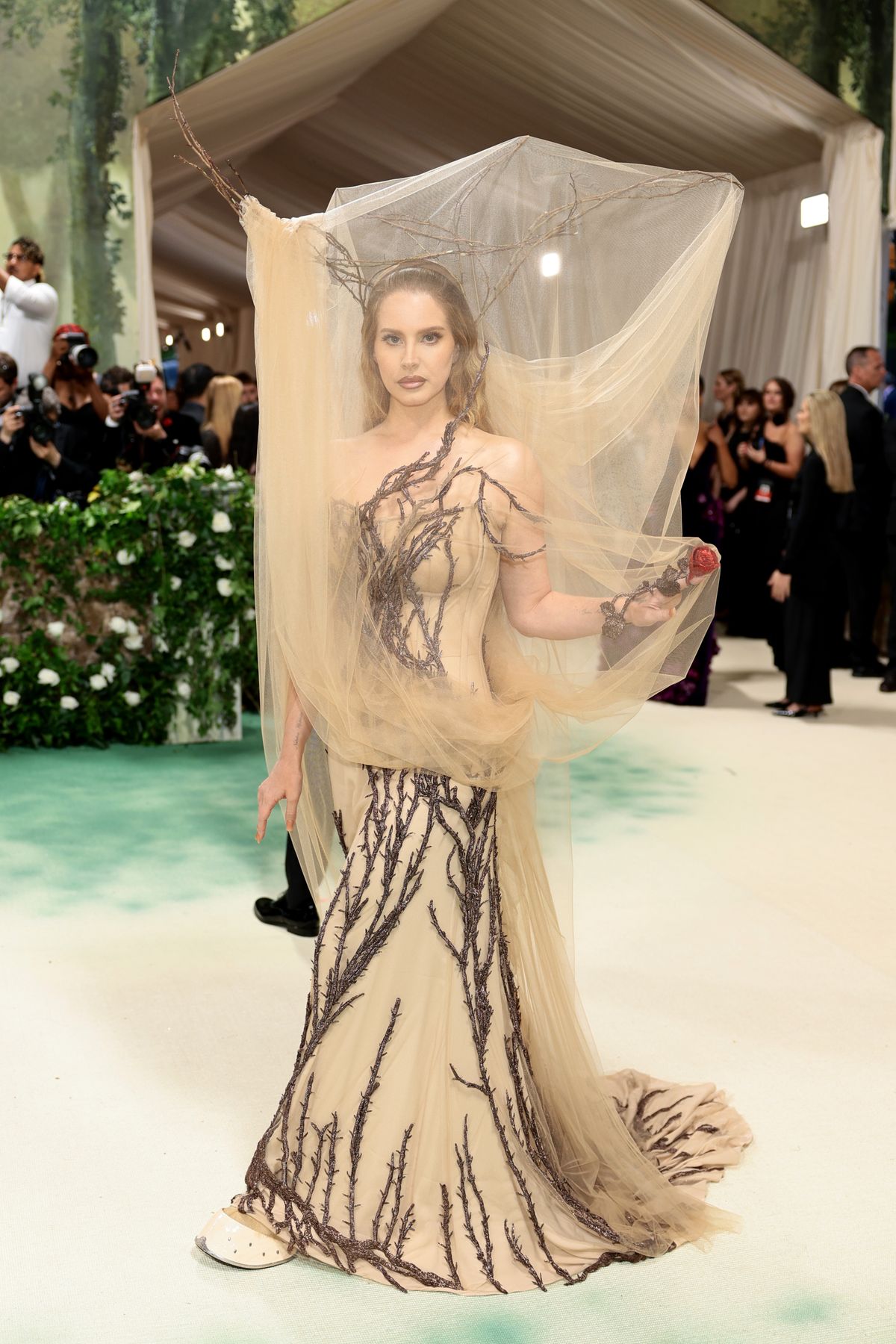 lana del rey met-gála 2024