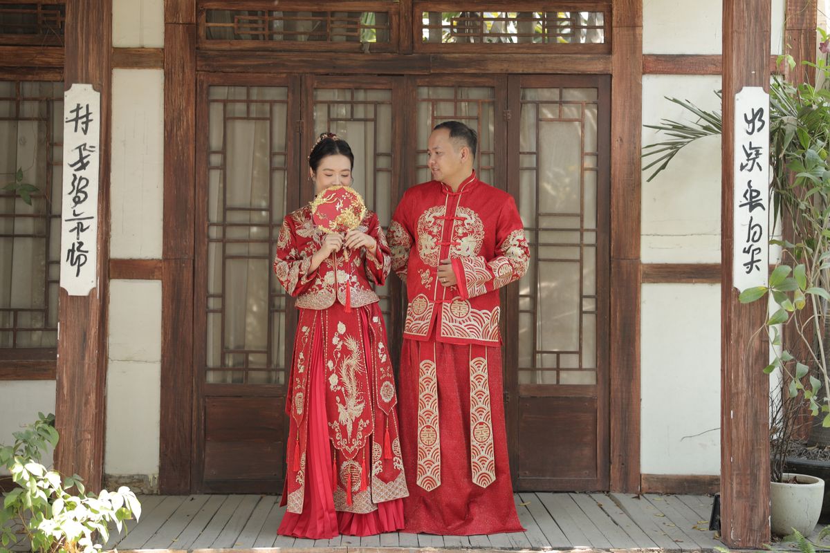 The couple in traditional wedding attire - Ho Chi Minh (Vietnam) March 2024