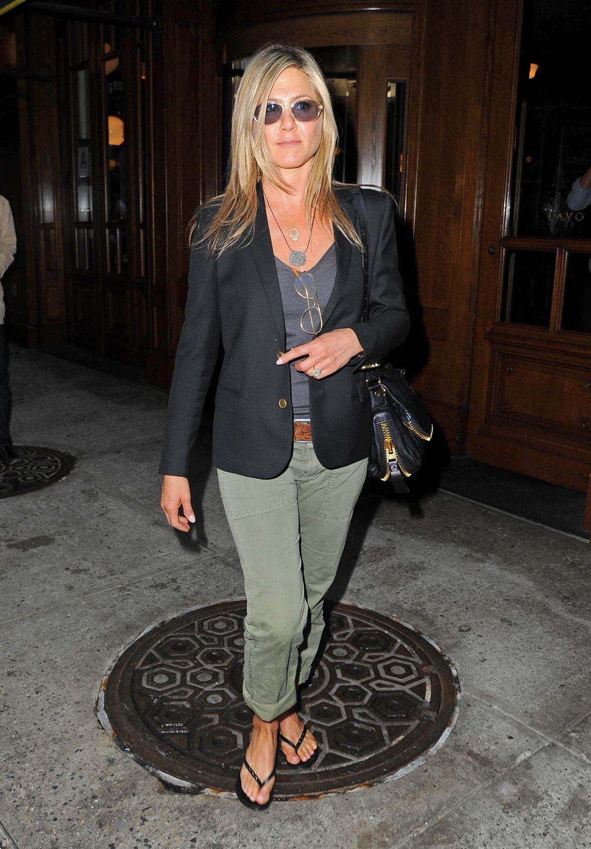 NEW YORK, NY - MAY 09:  Actress Jennifer Aniston as seen on May 9, 2013 in New York City.  (Photo by NCP/Star Max/FilmMagic)