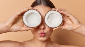  Egyetlen szó képes lehet megváltoztatni a hálószobai élményedet! Betűzd el, hogy "Coconut"!