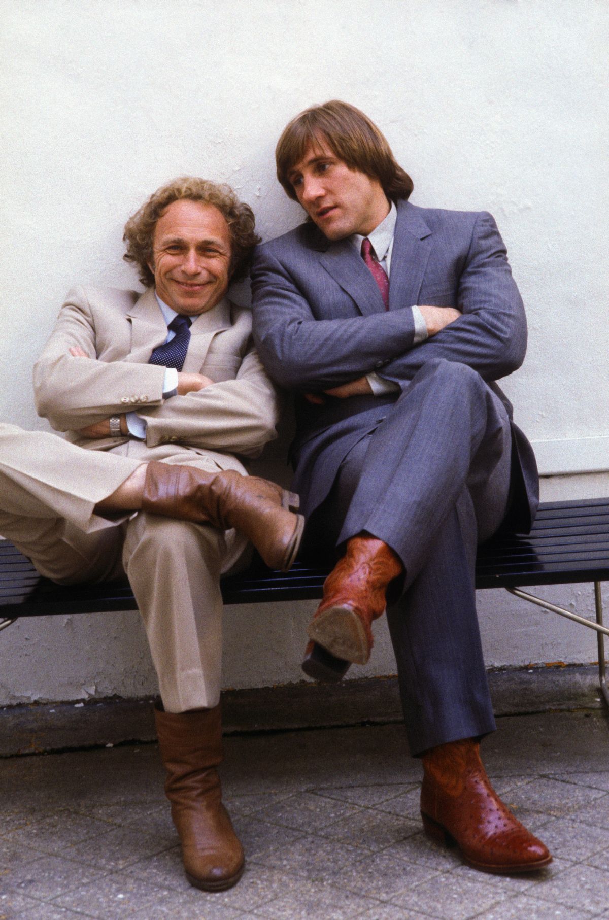 FRANCE - 1983: Gerard Depardieu and Pierre Richard on the set of movie 'Les Comperes' directed by Francis Veber in 1983 in France. (Photo by Jacky COOLEN/Gamma-Rapho via Getty Images)