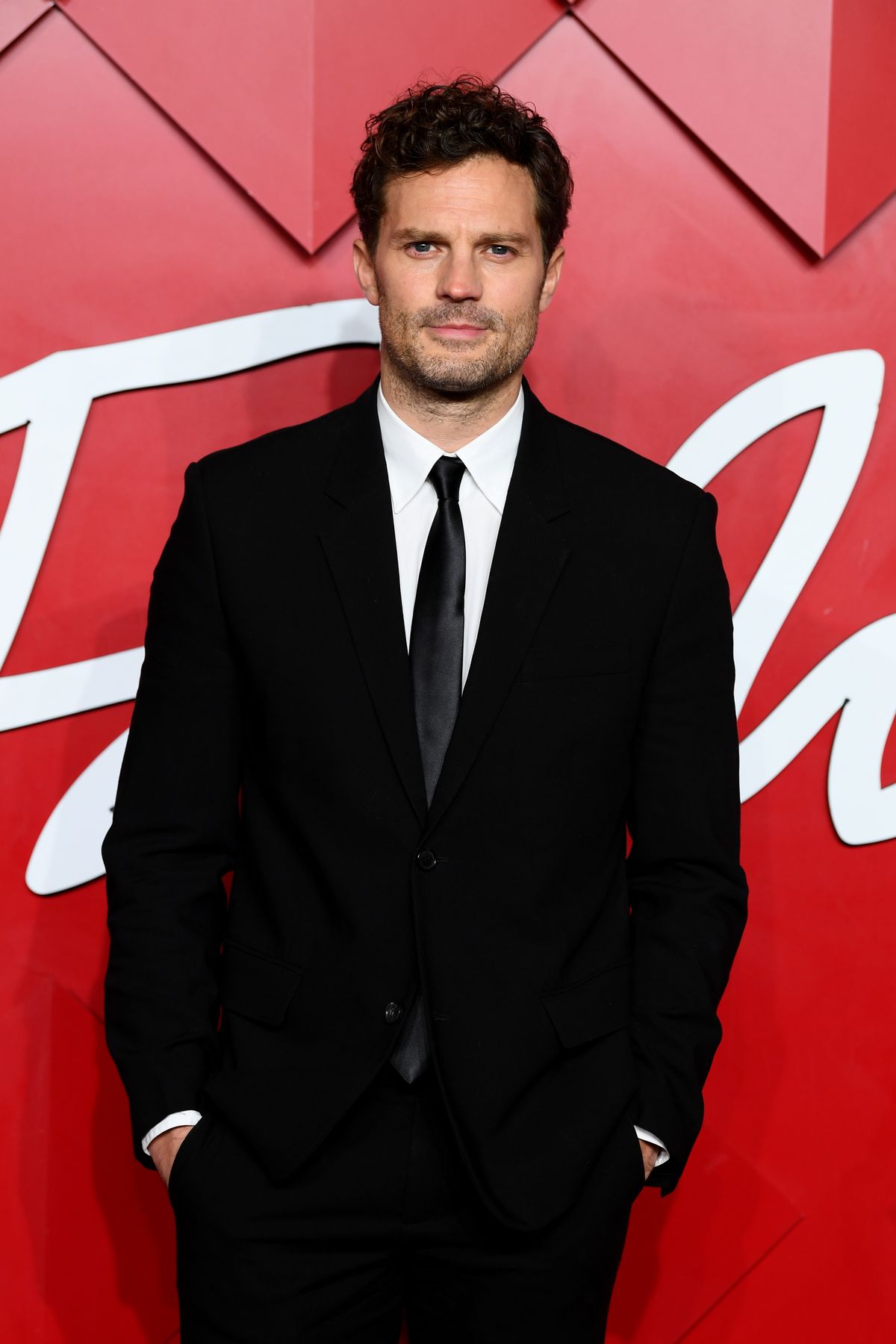 Hazánkban forgat Jamie Dornan