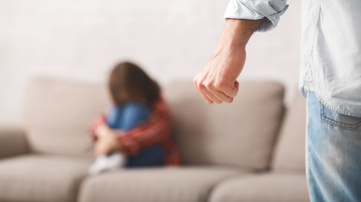 gyermekkori bántalmazás hatásai lelki bántalmazás  gyermekkori bántalmazás feldolgozása  verbális bántalmazás  gyermekkori trauma feldolgozása