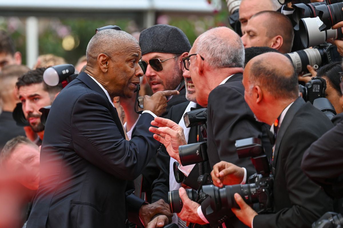 CANNES, FRANCE - MAY 19: Denzel Washington attends the "Highest 2 Lowest" red carpet at the 78th annual Cannes Film Festival at Palais des Festivals on May 19, 2025 in Cannes, France. (Photo by Stephane Cardinale - Corbis/Corbis via Getty Images)