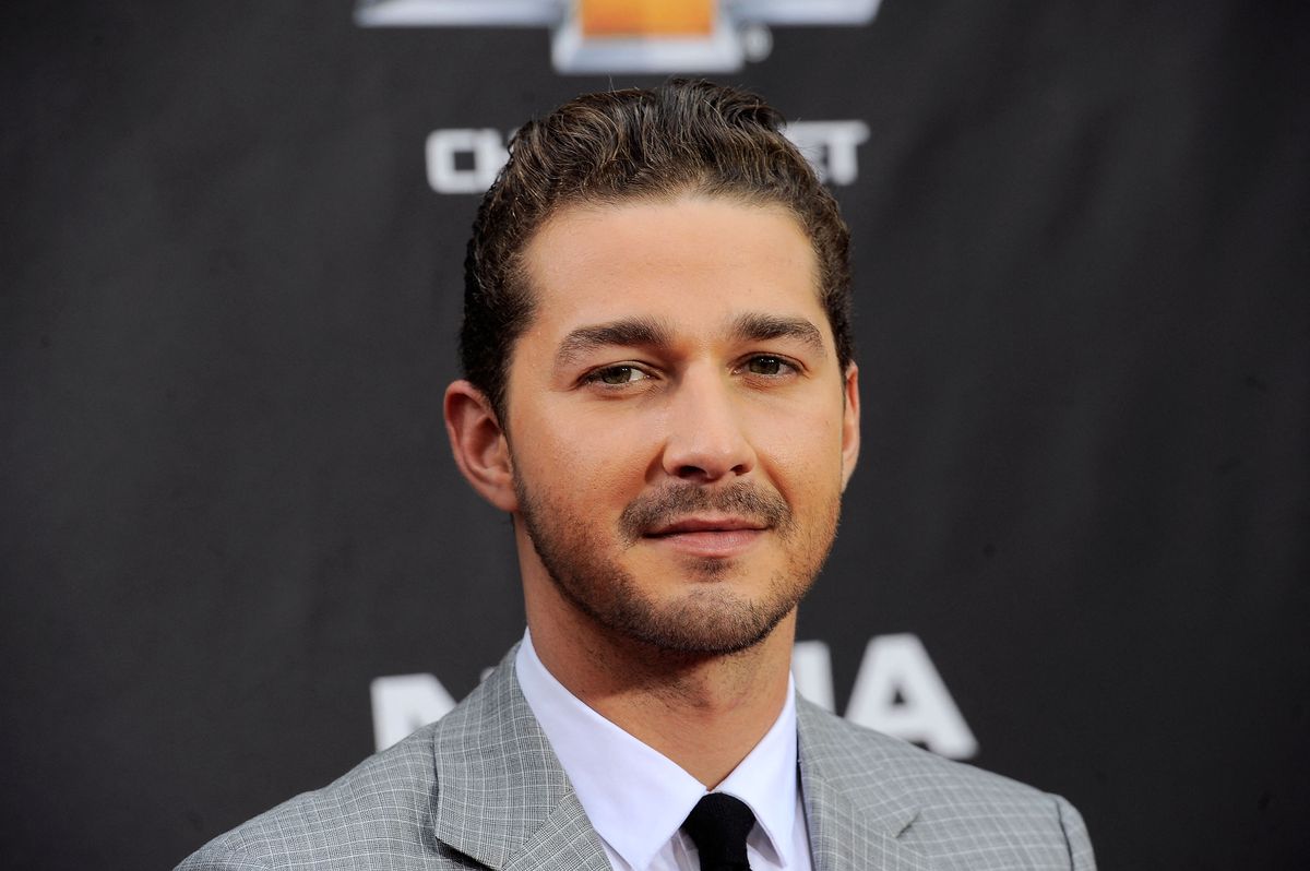 NEW YORK, NY - JUNE 28: Shia LaBeouf attends the New York premiere of "Transformers: Dark Of The Moon" in Times Square on June 28, 2011 in New York City.   Jemal Countess/Getty Images/AFP (Photo by Jemal Countess / GETTY IMAGES NORTH AMERICA / Getty Images via AFP)