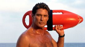 Ennyit változtak a Baywatch szexi pasijai az elmúlt 30 évben – Galéria