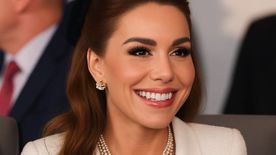 Így néznének ki a brit királyi család tagjai hollywoodi sztárokként: hihetetlen a különbség - GALÉRIA