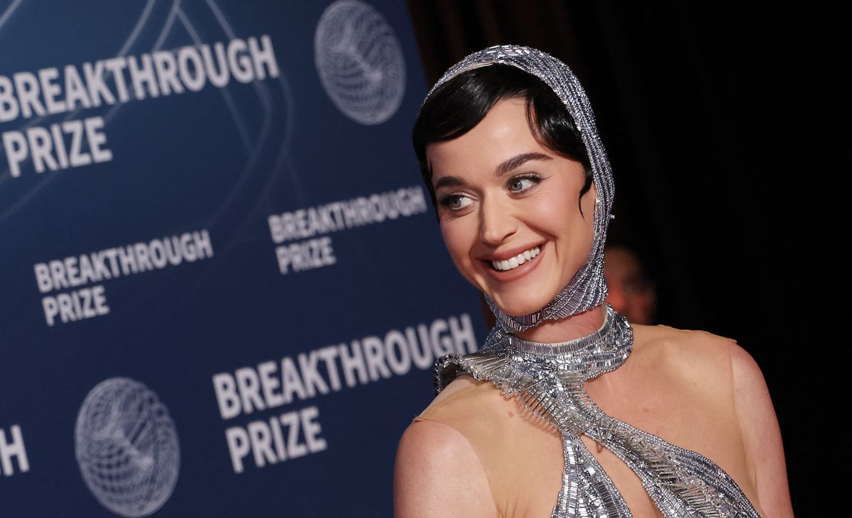 US singer Katy Perry attends the 11th Breakthrough Prize ceremony at Barker Hangar in Santa Monica, California, on April 5, 2025. (Photo by Michael Tran / AFP)