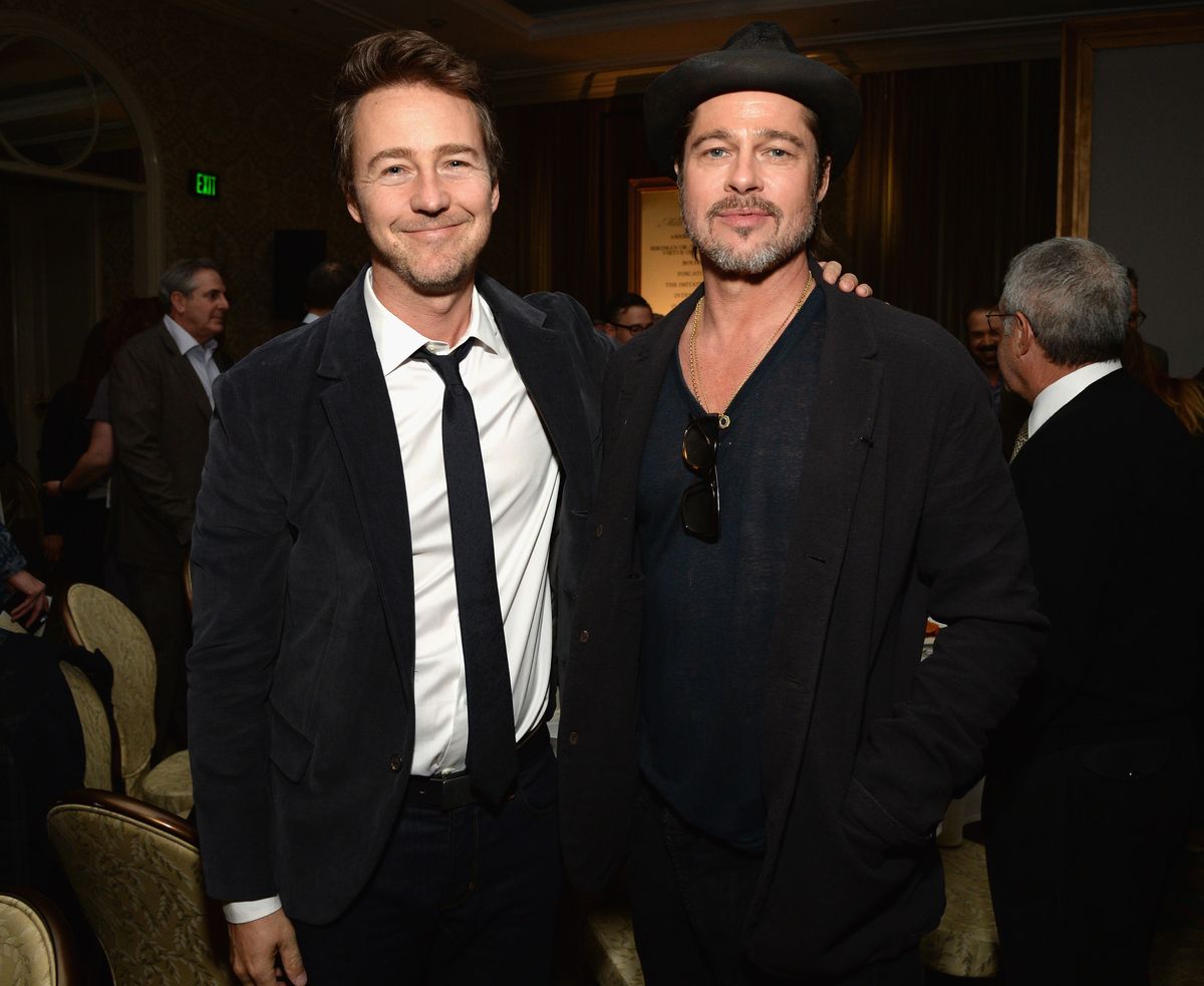 Brad Pitt és Edward Norton okozott botrányt a Harcoso klubja premierjén