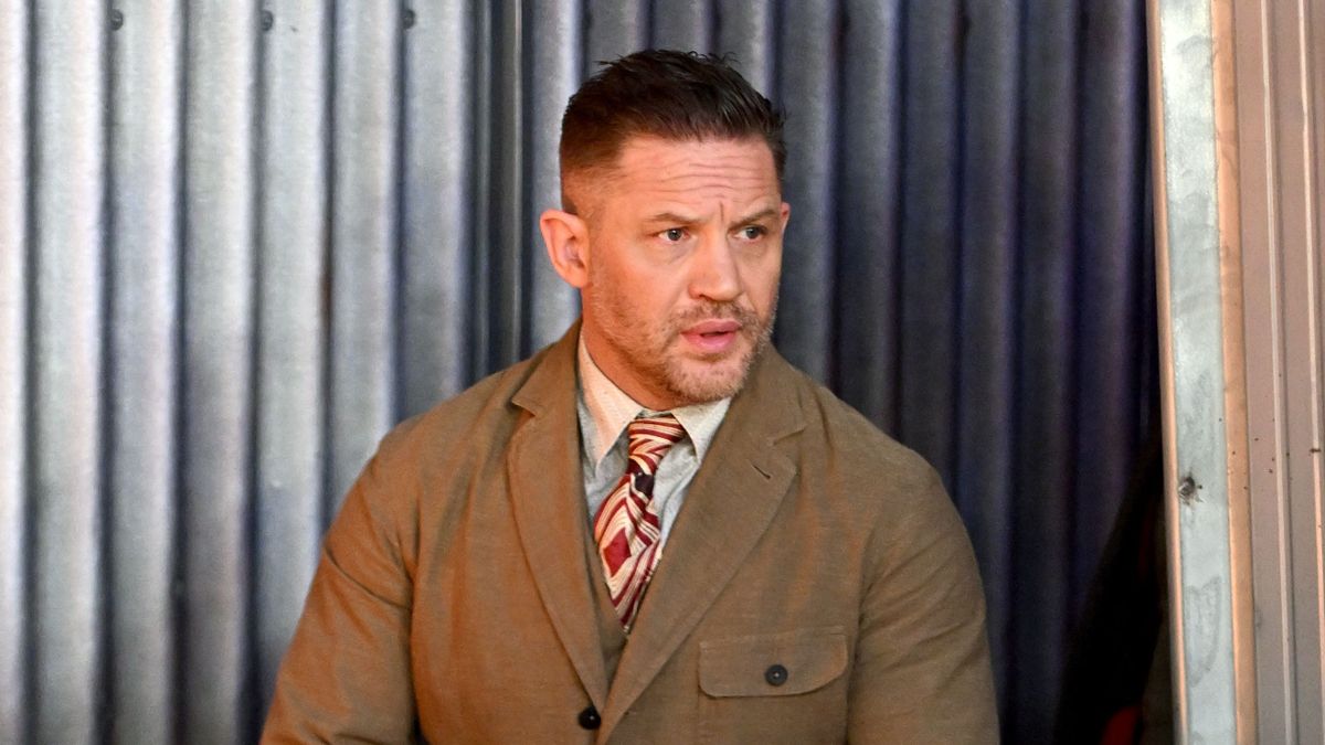 Tom Hardy részt vesz a „Havoc” világpremierjén a BFI IMAX Waterloo-ban 2025. április 15-én Londonban, Angliában.