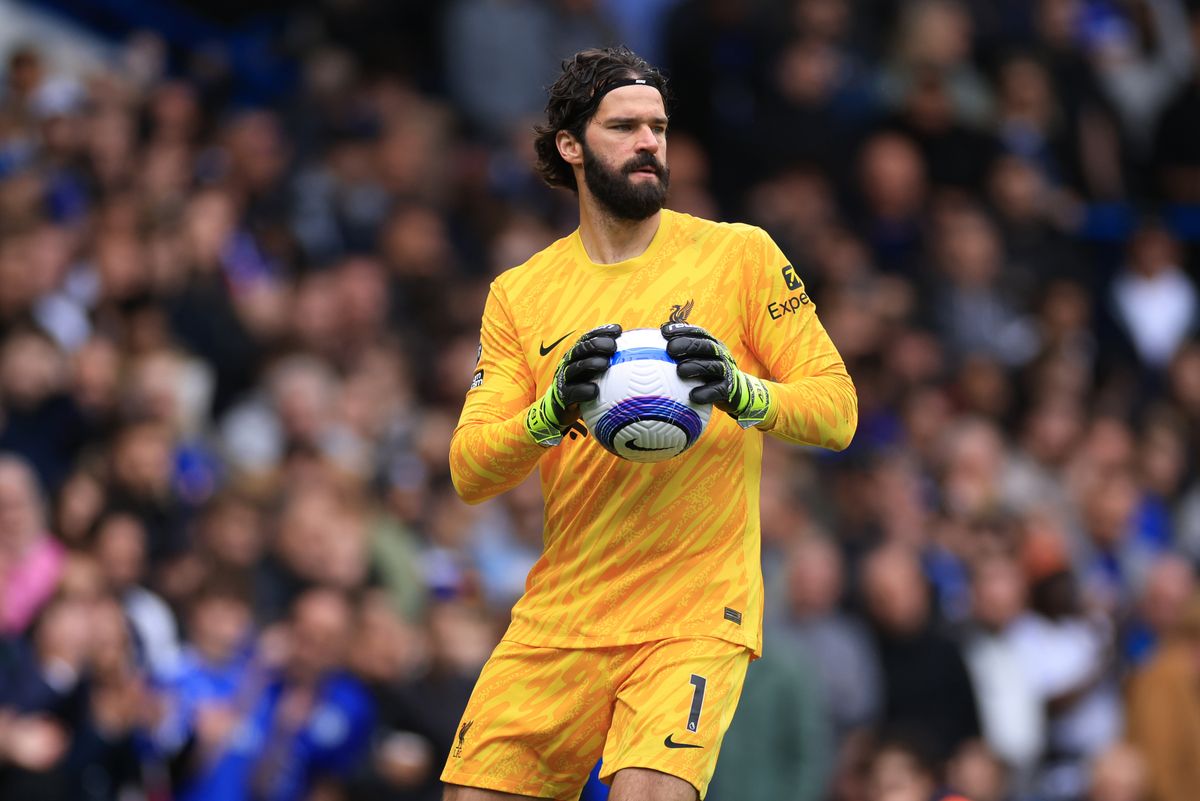 LONDON, ENGLAND - MAY 04: Alisson Becker of Liverpool  during the Premier League match between Chelsea FC and Liverpool FC at Stamford Bridge on May 04, 2025 in London, England. (Photo by Marc Atkins/Getty Images)