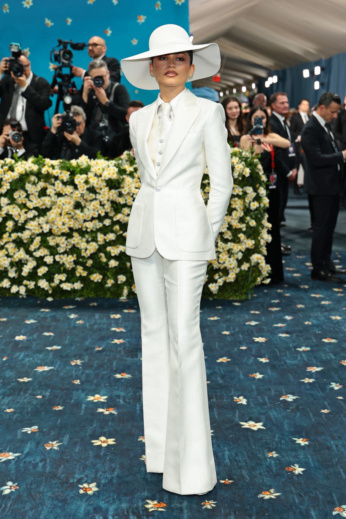 NEW YORK, NEW YORK - MAY 05: Zendaya attends the 2025 Met Gala Celebrating "Superfine: Tailoring Black Style" at Metropolitan Museum of Art on May 05, 2025 in New York City.   Dimitrios Kambouris/Getty Images for The Met Museum/Vogue/AFP (Photo by Dimitrios Kambouris / GETTY IMAGES NORTH AMERICA / Getty Images via AFP)