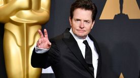 Drámai visszatérés: a nagybeteg Michael J. Fox öt év után először vállal szerepet