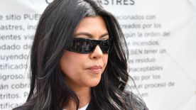 Bikiniben, retus és filterek nélkül mutatta meg szülés utáni alakját Kourtney Kardashian