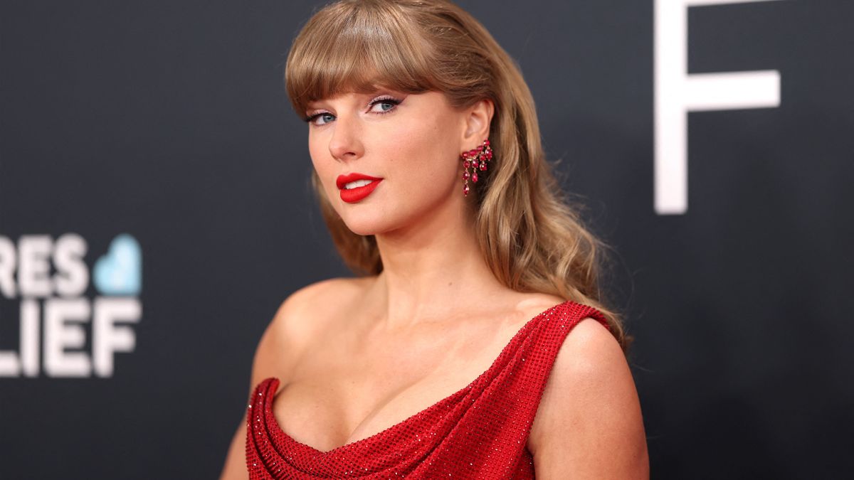 Emberi maradványokat találtak Taylor Swift kastélyánál — sorozatgyilkos miatt aggódnak az ottélők