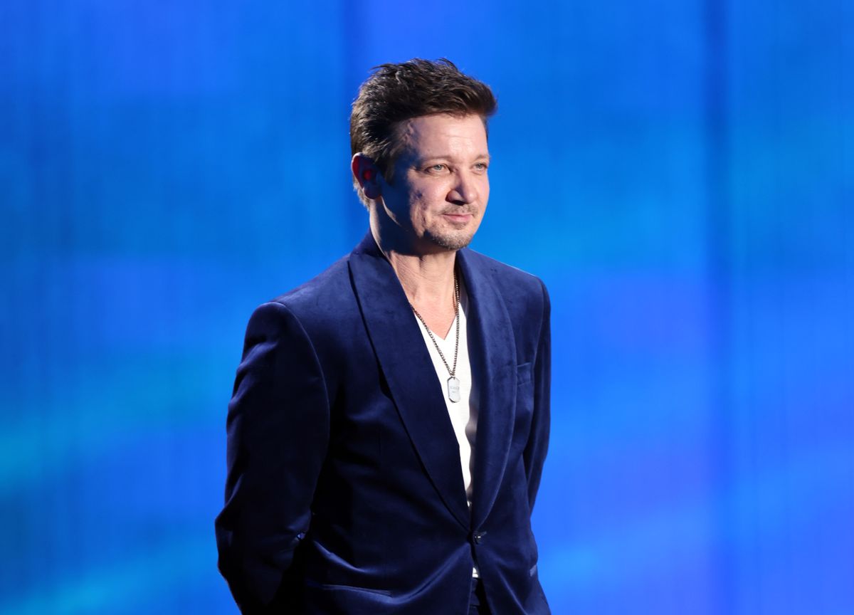SANTA MONICA, CALIFORNIA - FEBRUARY 18: 2024 PEOPLE'S CHOICE AWARDS -- Pictured: Jeremy Renner speaks onstage during the 2024 People's Choice Awards held at Barker Hangar on February 18, 2024 in Santa Monica, California. --  (Photo by Mark Von Holden/NBC via Getty Images)