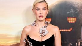 Apró bikiniben pózolt a tengerparton Millie Bobby Brown — A Stranger Things sztárja pecsenyevörösre sült — FOTÓ