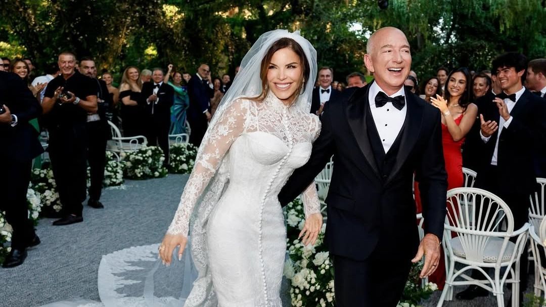 Lauren Sánchez lekoppintotta Sophia Lorent: erről a filmbéli darabról másolta menyasszonyi ruháját - FOTÓ