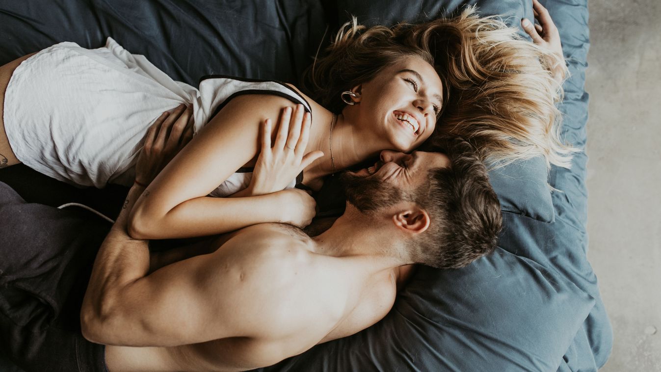 Heti egy szex, és máris boldogabbak a nők