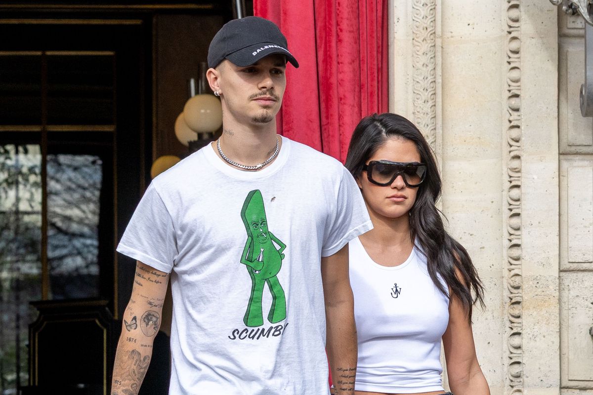 Romeo Beckham és Kim Turnbull szakítottak