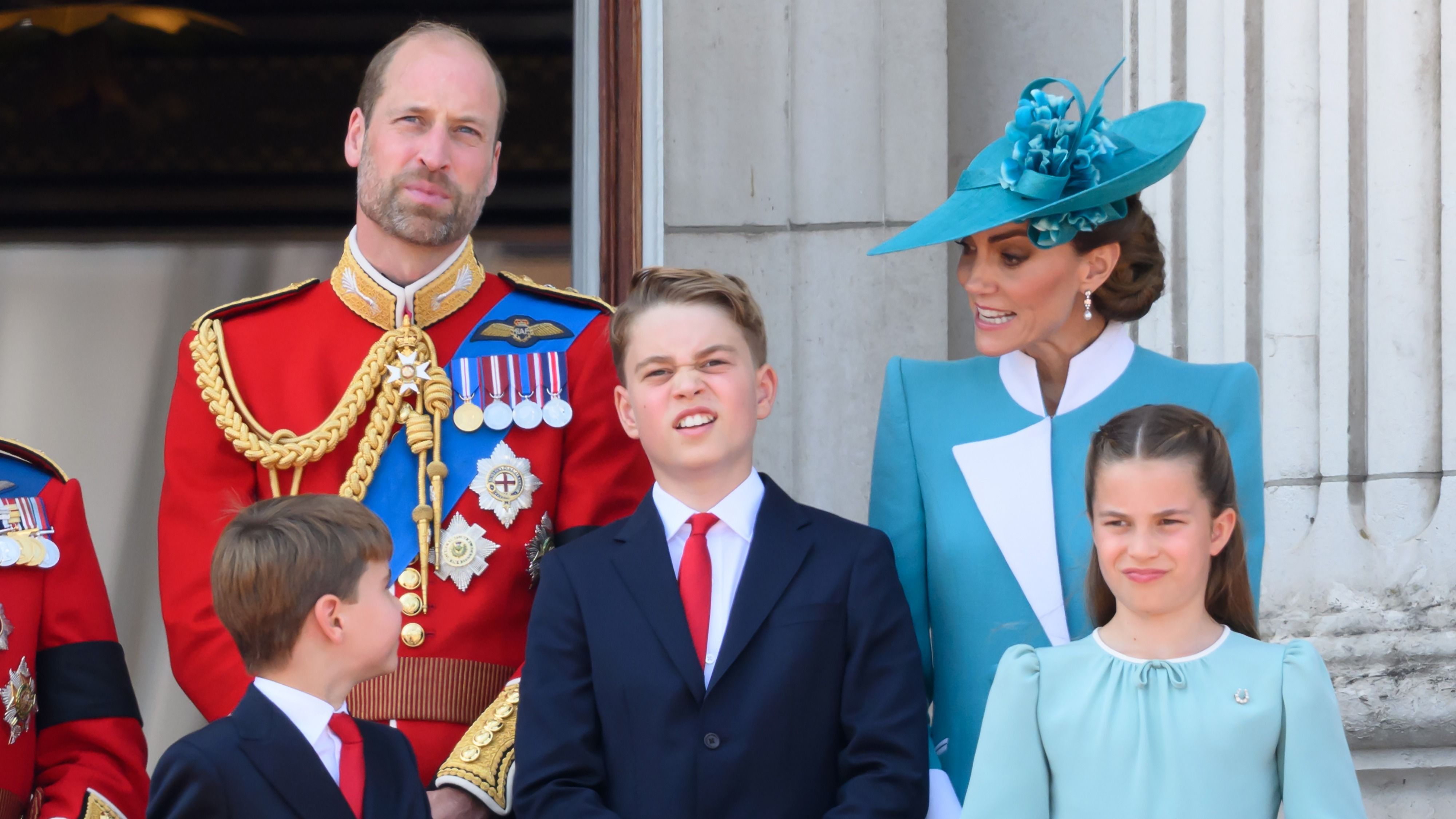 Szájról olvasó árulta el, hogyan regulázta meg Katalin hercegné a kis Lajost a Buckingham-palota erkélyén
