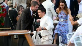 Kiderült: ő az a titokzatos nő, akivel Orlando Bloom Velencébe érkezett