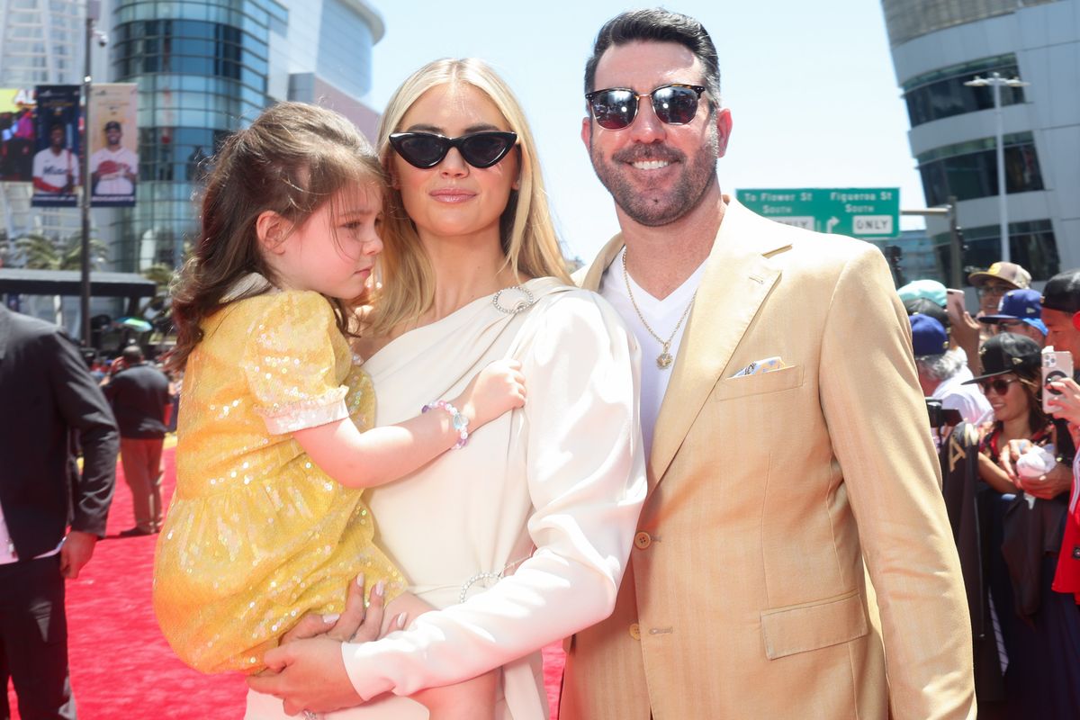 Kate Upton, Justin Verlander és kislányuk, Genevieve
