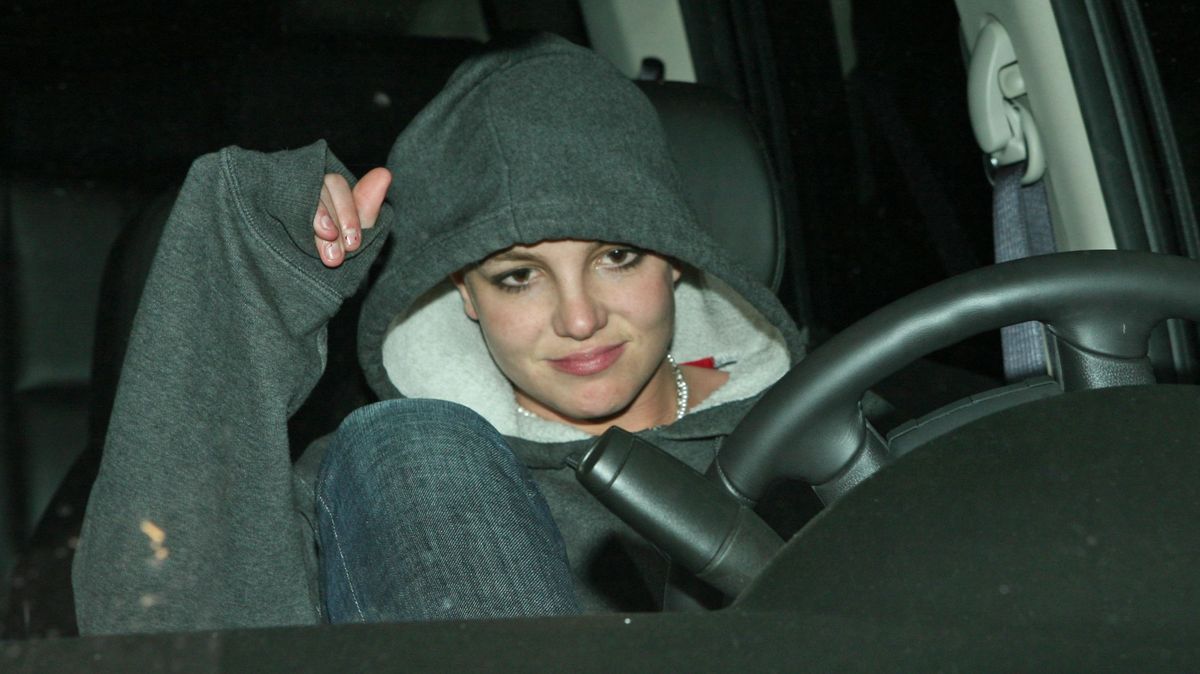 Melyik sztárbtorány passzol hozzád? - Talán a Britney-féle paparazzi sztárőrület?