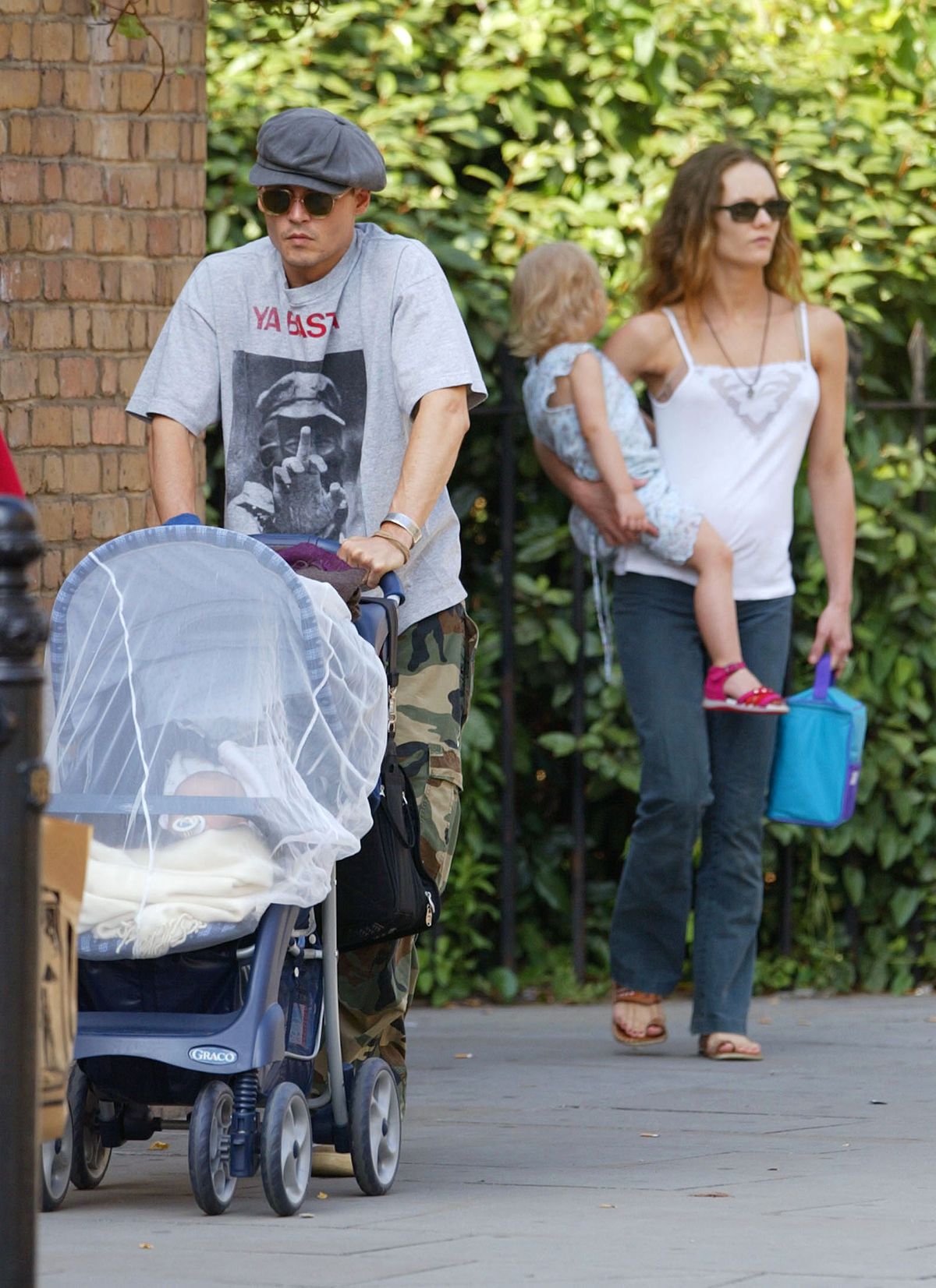 Johnny Depp & Wife Vanessa Paradis Take Their Two Children For A Picnic In A London Park. (Photo by Antony Jones/UK Press via Getty Images)