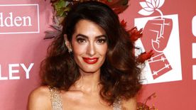 3 titok, ami miatt Amal Clooney igazi stílusikon lett