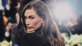 Itt a vég: Hailey Bieber levette a jegygyűrűjét és mindent megtett, hogy ezt a világ is lássa