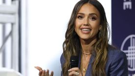 Apró bikiniben mutatta meg hibátlan testét Jessica Alba — FOTÓ
