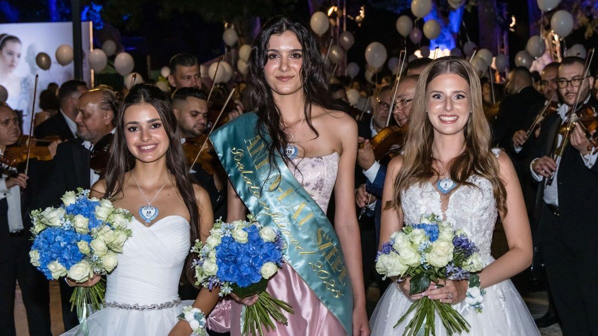 200. Anna-bál szépe a 18 éves budapesti Szabó Laura lett